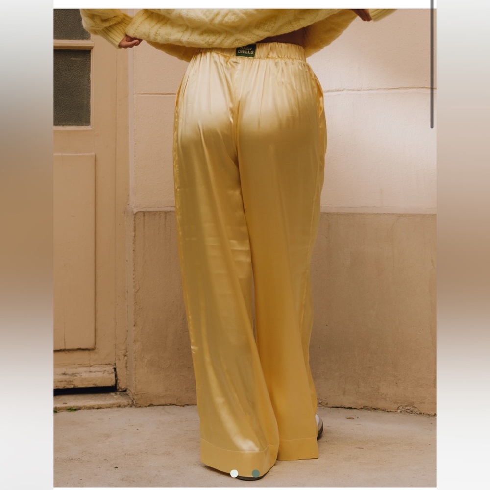 Daily Drills Silky Resort Pant in Butter